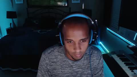 a4orce online show from October 12, 2:49 am