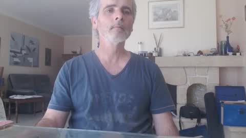 Aalex1717 online show from April 19, 11:42 am