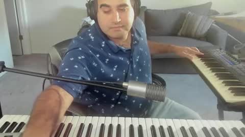 Aaron online show from September 28, 5:44 pm