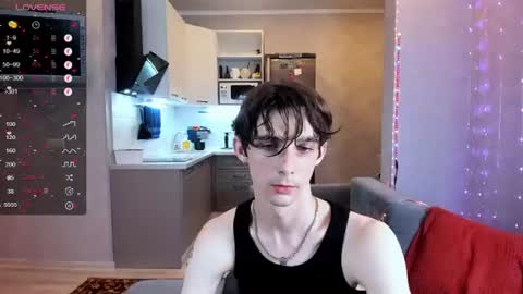 Aaron Bang online show from June 28, 9:21 pm