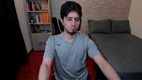 Aaron online show from February 2, 7:46 pm