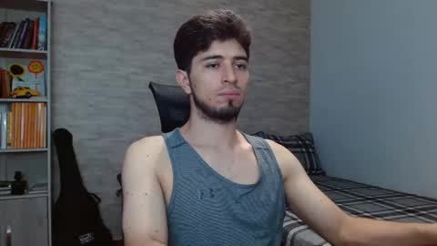 Aaron online show from September 22, 7:46 pm