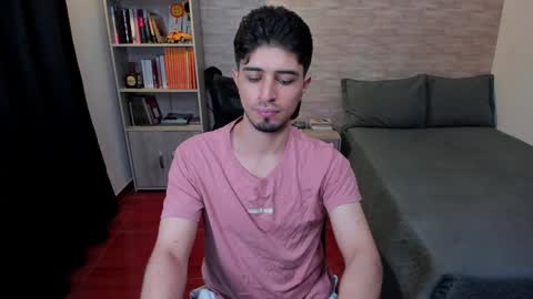 Aaron online show from December 11, 9:55 pm