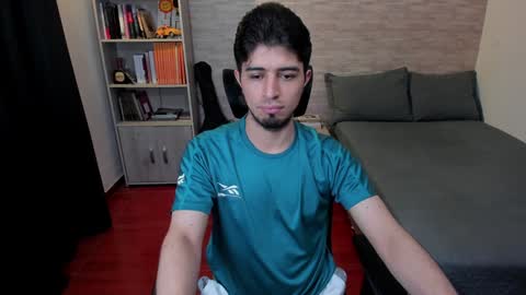 Aaron online show from January 7, 11:03 pm