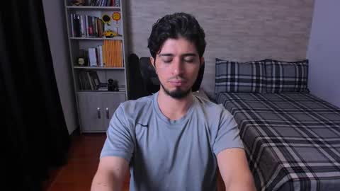 Aaron online show from December 18, 11:56 pm