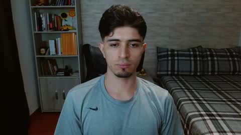 Aaron online show from October 5, 8:35 pm