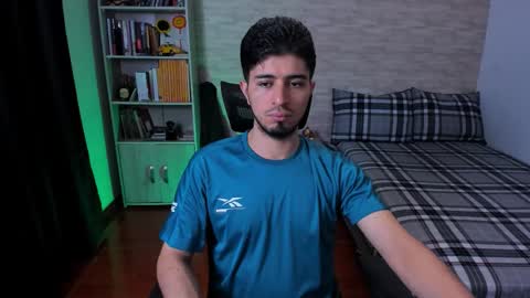 Aaron online show from September 10, 7:34 pm