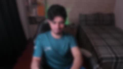 Aaron online show from January 9, 9:09 pm