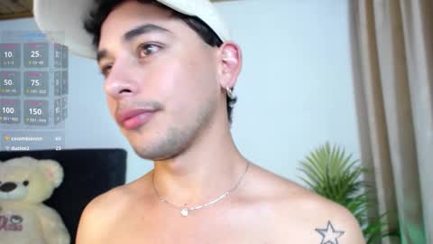 Snapshot of aaron_speitzer chatting on October 19, 10:35 pm KAI online show from October 19, 10:35 pm