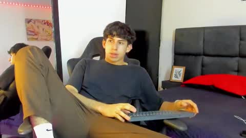 Aron online show from September 11, 11:04 pm