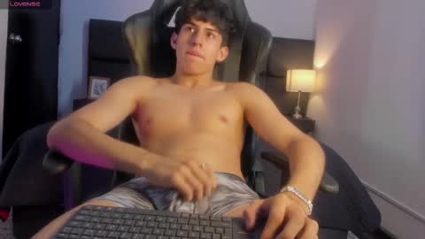 Aron online show from September 8, 6:40 pm