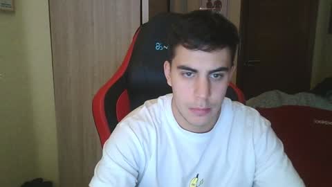 aaronlavine online show from December 10, 5:11 pm