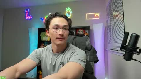 Snapshot of abbuddy920236 chatting on October 28, 2:14 am buddy online show from October 28, 2:14 am