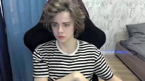 abbysal_blade online show from January 4, 5:05 am