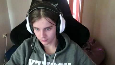 abbysal_blade online show from November 30, 5:53 am