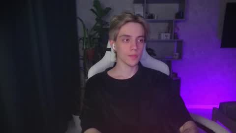 Nick online show from December 16, 3:52 pm