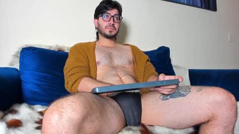 R. online show from December 5, 10:01 am