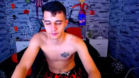 adam hot11 online show from October 15, 9:00 pm