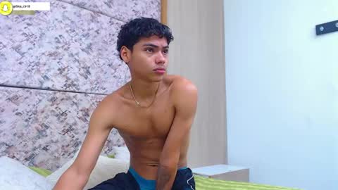 adam_piarse online show from March 23, 7:03 am