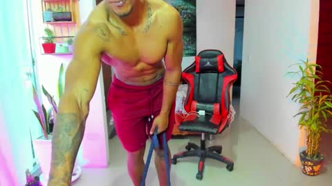 Adam Valencia online show from November 1, 10:47 pm