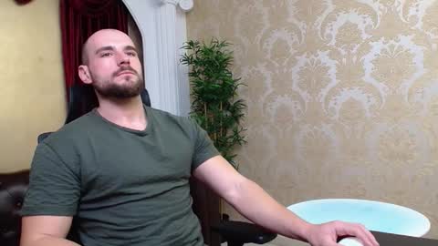 Snapshot of adamjameson chatting on December 30, 5:58 am AdamJameson online show from December 30, 5:58 am