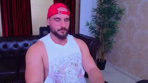 Snapshot of adamjameson chatting on September 16, 7:31 am AdamJameson online show from September 16, 7:31 am