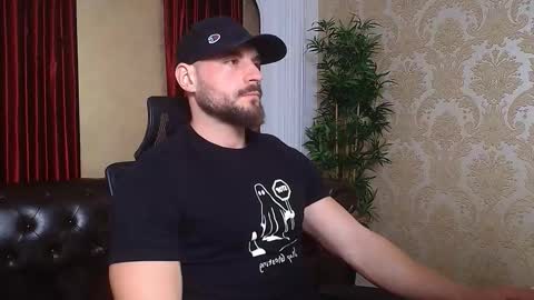Snapshot of adamjameson chatting on March 12, 5:57 am AdamJameson online show from March 12, 5:57 am