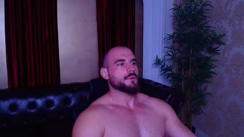 Snapshot of adamjameson chatting on September 12, 7:08 am AdamJameson online show from September 12, 7:08 am