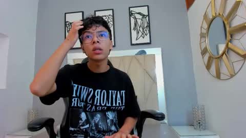 Adams Bobby online show from March 23, 11:16 am