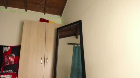   online show from January 28, 2:21 am