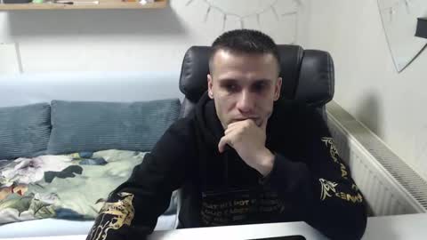 addictedgammer online show from December 24, 9:39 am