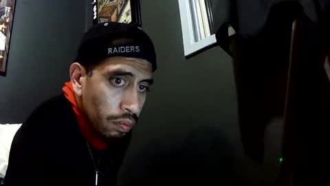 addictedtobustnloads1 online show from December 18, 7:15 am