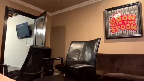 adick_ting online show from November 4, 1:23 pm