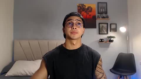 Adonis online show from October 1, 1:53 am