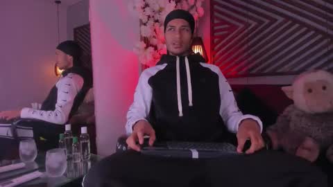 adonis_wb online show from January 11, 4:05 am