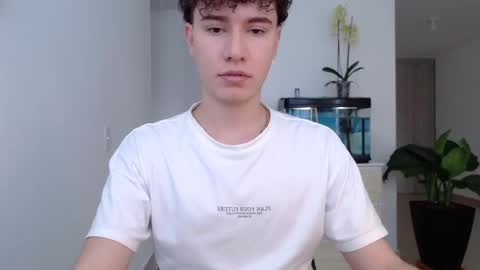 adrian morelli online show from December 2, 5:46 pm