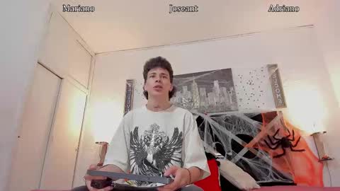 Adrian online show from October 25, 4:58 am