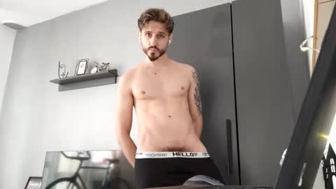 Adriano online show from January 19, 12:29 pm