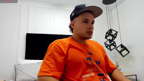 Adrein Roche online show from January 26, 11:08 pm