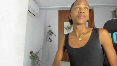 afrowayuu online show from June 10, 6:19 pm
