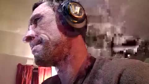 Snapshot of agriv5446 chatting on December 27, 3:20 am agriv5446 online show from December 27, 3:20 am
