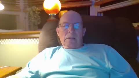 aguynrkfrd online show from September 21, 9:20 am