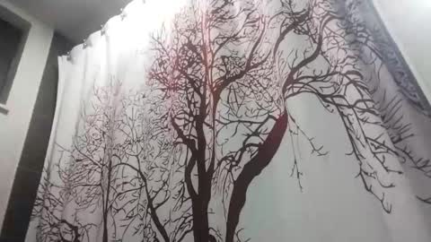 ahappyhippie online show from February 5, 12:12 pm