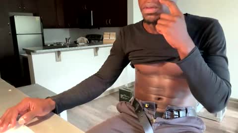 ahno online show from April 15, 9:15 pm