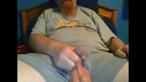 Snapshot of ahrnycumtoy chatting on October 19, 9:01 am hrnycummer online show from October 19, 9:01 am