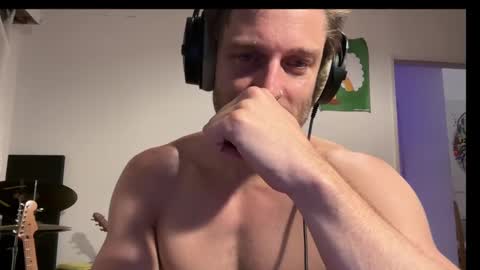 Aiasar online show from February 8, 4:25 am