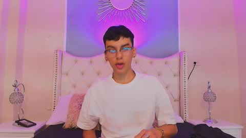 aiden_royce online show from September 13, 8:21 pm