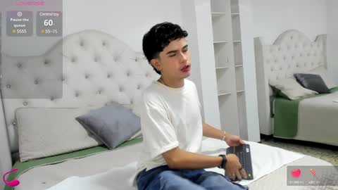 Aiden  online show from February 3, 12:03 pm