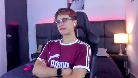 Aiden  online show from October 3, 12:32 pm