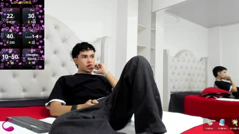 Aiden  online show from February 6, 12:05 pm